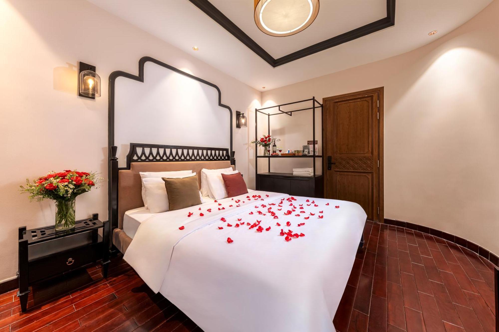 Secret Garden Hotel โฮจิมินห์ซิตี้ ภายนอก รูปภาพ